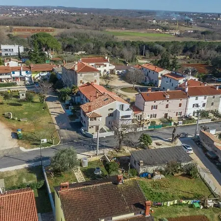 Apartment With Sea View Near *