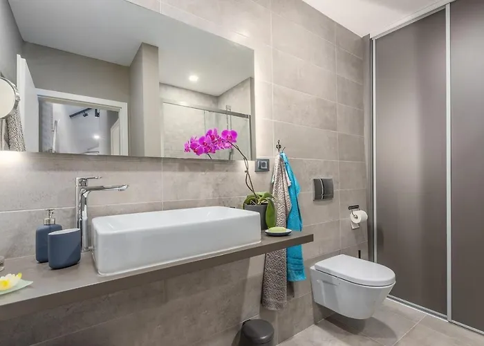 Lejlighed With Sea View Near Poreč