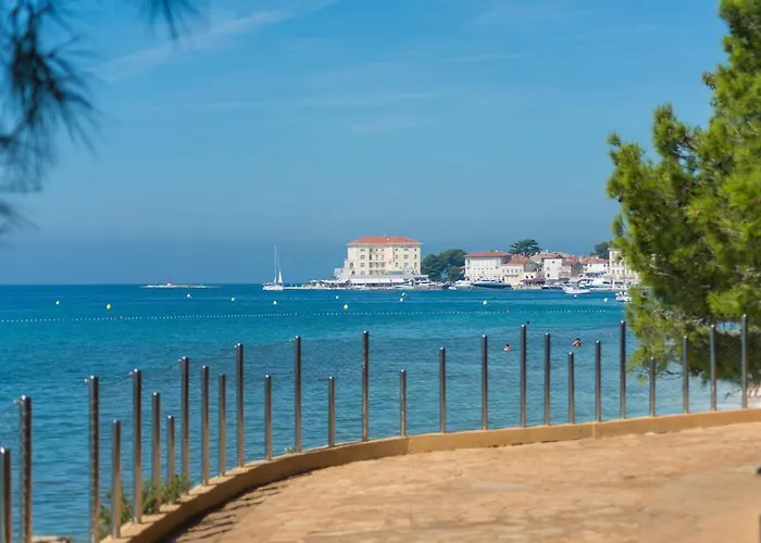 Διαμέρισμα With Sea View Near *